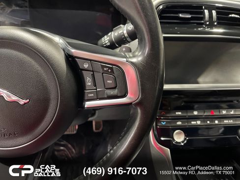Used 2019 Jaguar XE Prestige RWD image 33