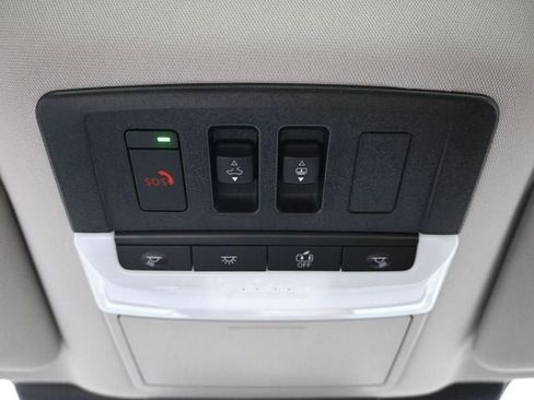 New 2026 Nissan Pathfinder Platinum image 21