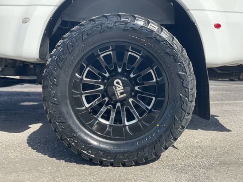 Used 2024 Ford F350 XL w/ FX4 Off-Road Package AWD/4WD image 36