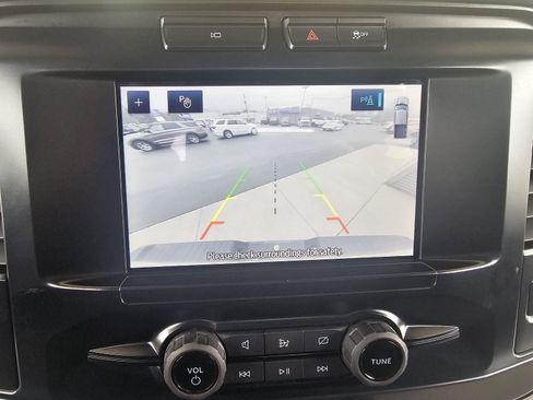 Used 2023 Ford F150 XLT image 28