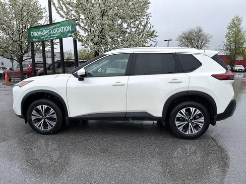 Used 2023 Nissan Rogue SV w/ SV Premium B Package AWD/4WD image 9