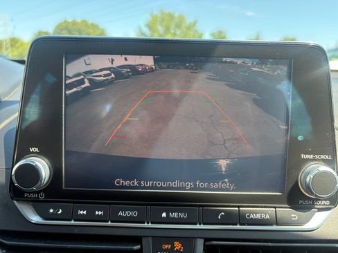 Used 2020 Nissan Altima 2.5 S FWD image 21