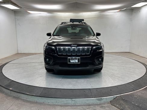 Used 2021 Jeep Cherokee Latitude Lux w/ Comfort/Convenience Group image 9