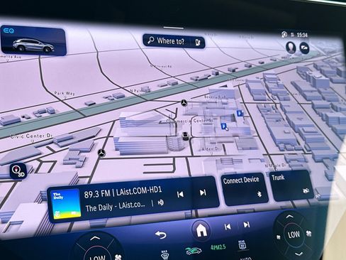 New 2026 Mercedes-Benz EQS 400 4MATIC SUV image 19