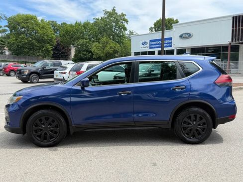 Used 2018 Nissan Rogue S AWD/4WD image 5