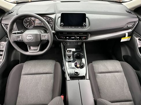 New 2026 Nissan Rogue SV w/ Cold Weather Package AWD/4WD image 14