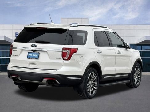 Used 2018 Ford Explorer Platinum image 36