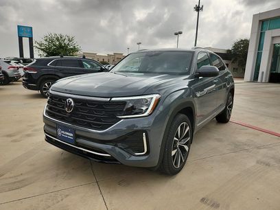New 2026 Volkswagen Atlas Cross Sport SEL Premium R-Line