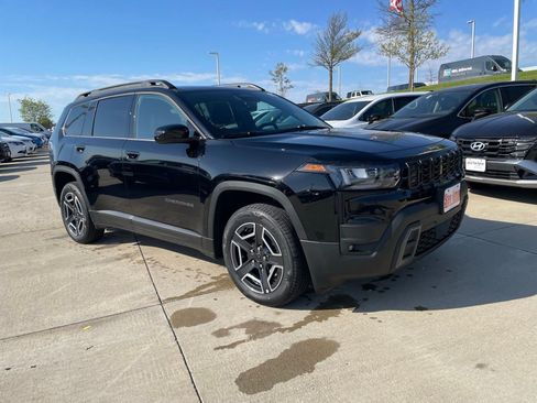 New 2026 Jeep Cherokee Laredo AWD/4WD image 8