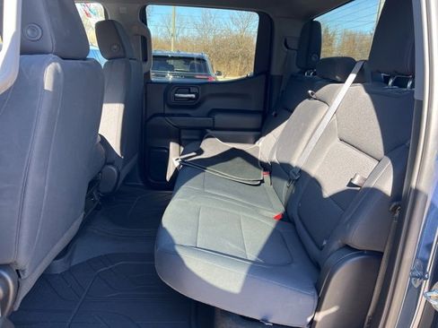 Used 2020 Chevrolet Silverado 1500 Custom w/ Custom Value Package image 23