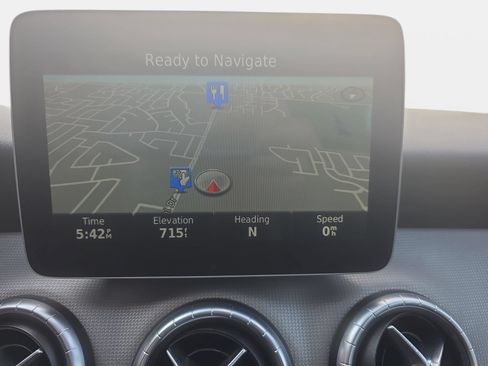 Used 2018 Mercedes-Benz CLA 250 image 21