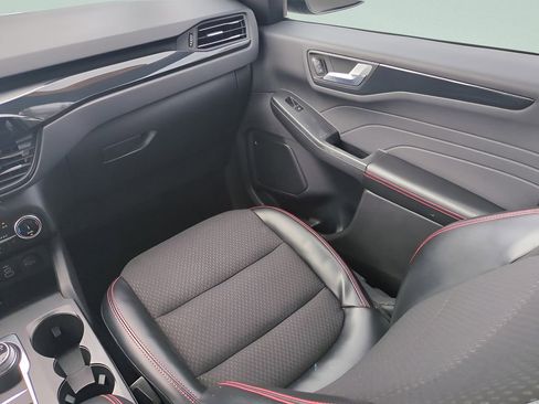 Used 2024 Ford Escape ST-Line image 21