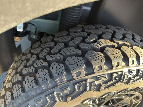 New 2025 Ford Bronco Sport Badlands w/ Sasquatch Badlands Package image 8