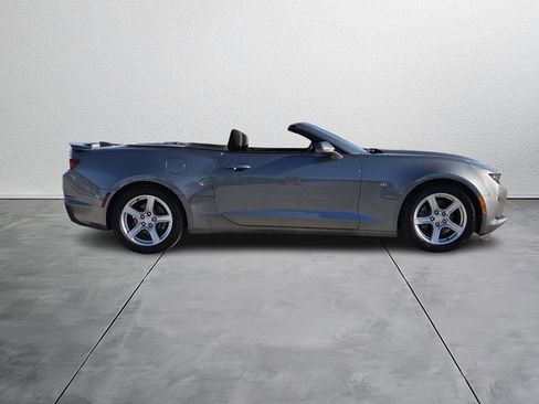 Used 2020 Chevrolet Camaro LT image 6