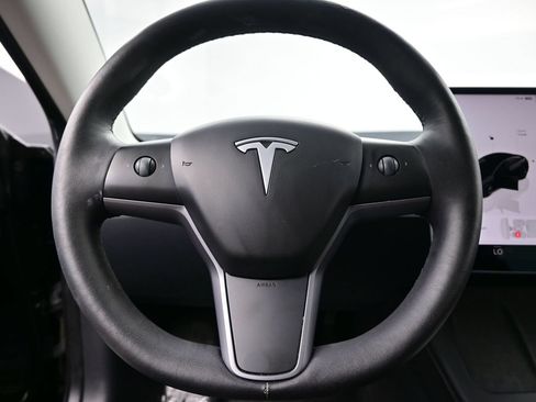 Used 2023 Tesla Model 3 Standard Range RWD image 26