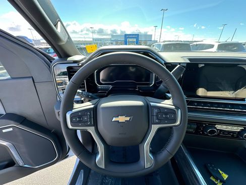 New 2025 Chevrolet Silverado 3500 LTZ w/ LTZ Convenience Package image 45