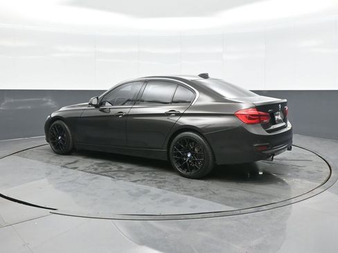 Used 2016 BMW 340i xDrive Sedan image 5