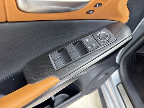 Certified 2023 Lexus IS 300 IS 300 w/ Premium Package image 13