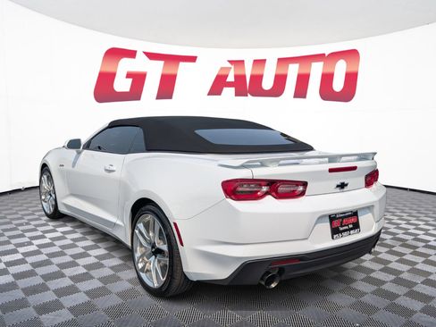 Used 2021 Chevrolet Camaro LT w/ Technology Package RWD image 3