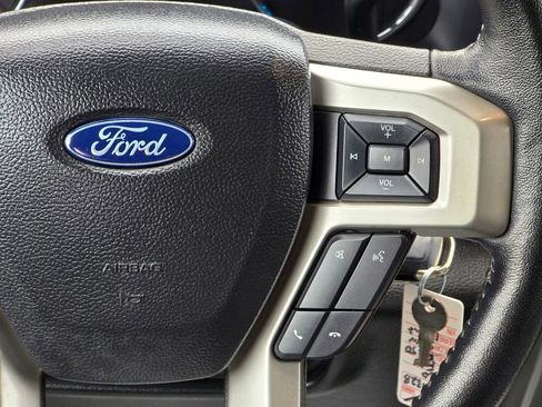 Used 2020 Ford F250 Lariat image 15
