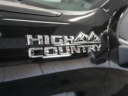 New 2026 Chevrolet Silverado 1500 High Country w/ High Country Premium Package image 4