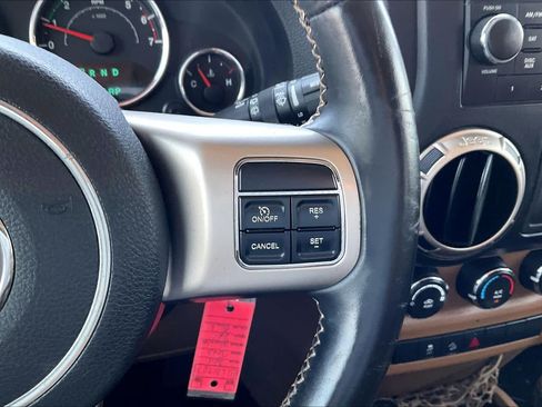Used 2011 Jeep Wrangler Sport AWD/4WD image 20