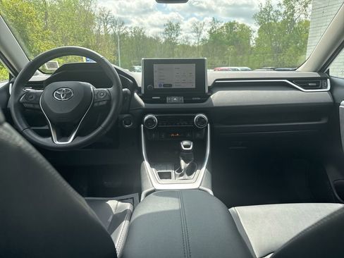 Used 2025 Toyota RAV4 XLE Premium w/ Weather Package AWD/4WD image 18