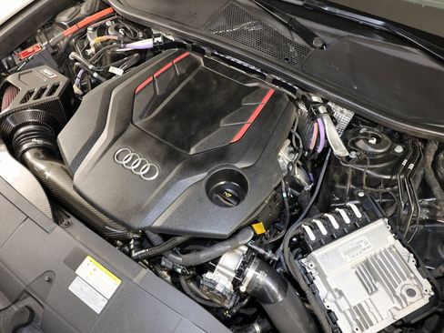 Used 2023 Audi S6 Prestige w/ Prestige Package image 34