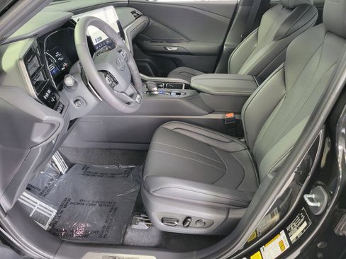 Certified 2026 Lexus TX 500h AWD w/ Technology Package image 10