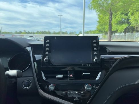 Used 2023 Toyota Camry XSE FWD image 18