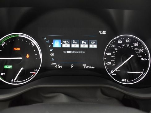 Used 2023 Toyota Sienna Platinum image 16