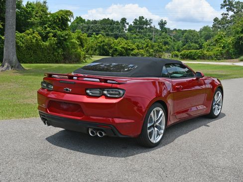 Used 2022 Chevrolet Camaro LT w/ RS Package RWD image 4