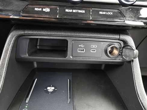 Used 2023 Honda Pilot EX-L image 27