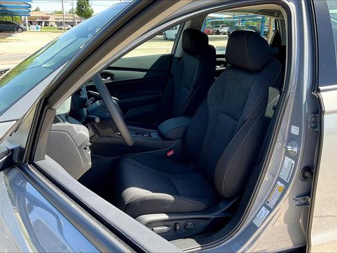 New 2025 Honda Accord SE image 9