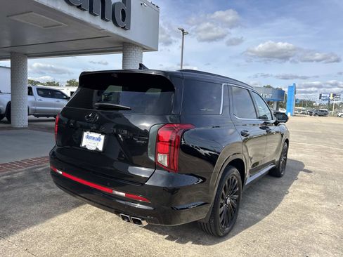 Used 2025 Hyundai Palisade Calligraphy image 7