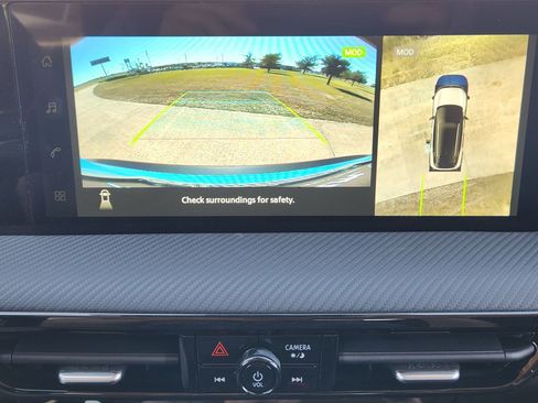 New 2026 Nissan Kicks SR w/ Cold Weather Package image 18