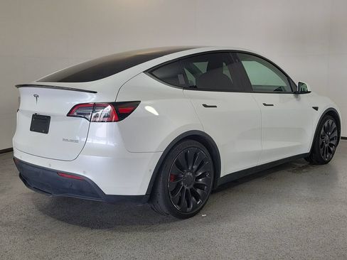 Used 2022 Tesla Model Y Performance AWD/4WD image 7