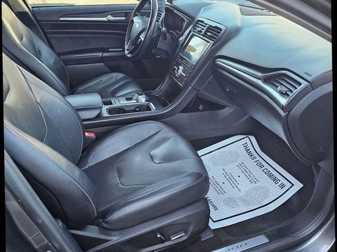 Used 2020 Ford Fusion Titanium image 8