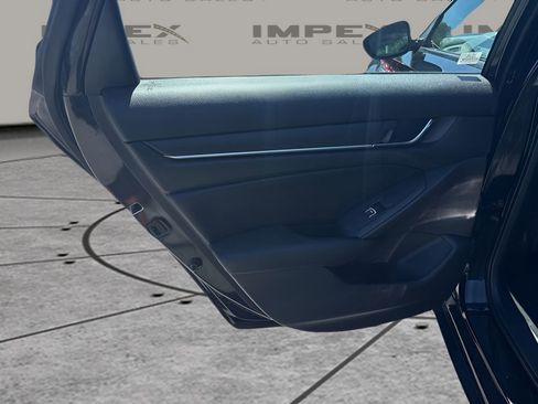 Used 2022 Honda Accord Sport image 25