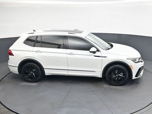 Used 2023 Volkswagen Tiguan SEL R-Line AWD/4WD image 21