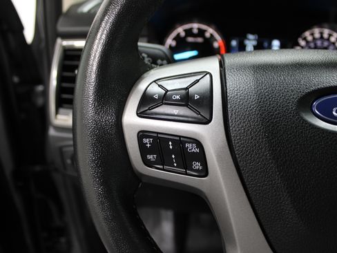 Used 2022 Ford Ranger XLT w/ Equipment Group 301A Mid image 10