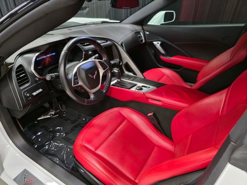 Used 2015 Chevrolet Corvette Stingray Coupe w/ 2LT Preferred Equipment Group RWD image 20