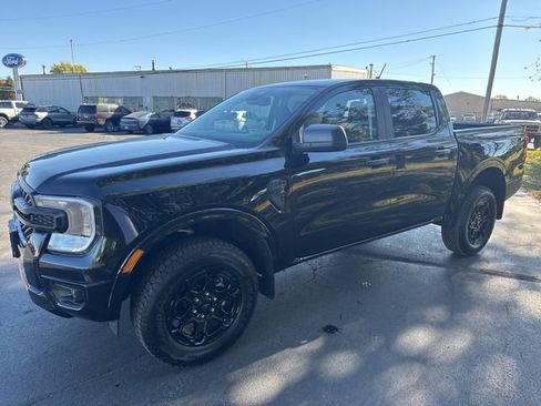 New 2025 Ford Ranger XLT w/ FX4 Off-Road Package image 2