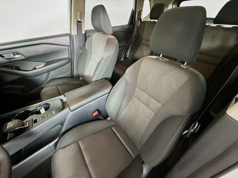 Used 2024 Nissan Rogue SV FWD image 24