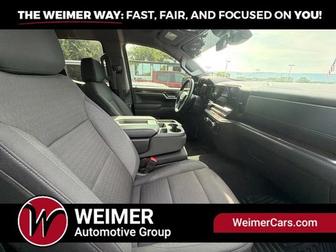Used 2023 GMC Sierra 1500 SLE AWD/4WD image 11