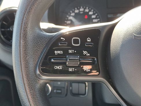 Used 2022 Mercedes-Benz Sprinter 144 Cargo image 21