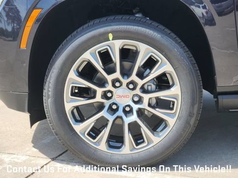 New 2026 GMC Yukon Denali w/ Sun & Power Step Package AWD/4WD image 7