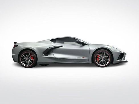 Used 2024 Chevrolet Corvette Stingray Coupe w/ Z51 Performance Package image 31