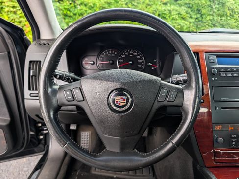 Used 2007 Cadillac STS w/ Wood Trim Package RWD image 23