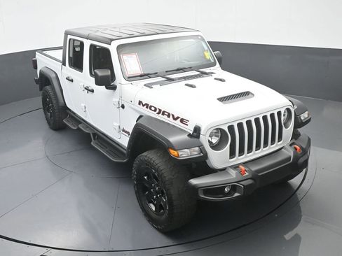 Used 2023 Jeep Gladiator Mojave image 57